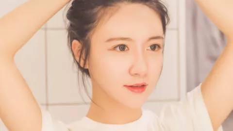 深圳小区私建坟墓